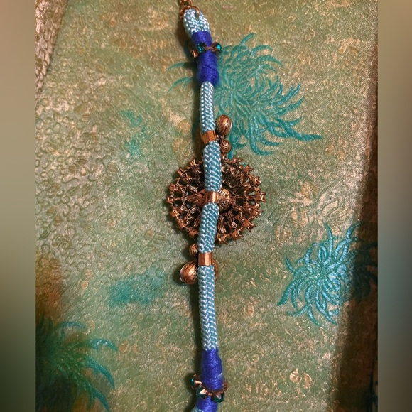 Betsey Johnson Multi Stone Saint Bart  Bracelet - Picture 3 of 8